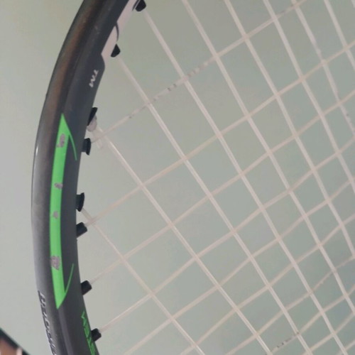 Tennis racket used 16x19 with case and 3 balls
