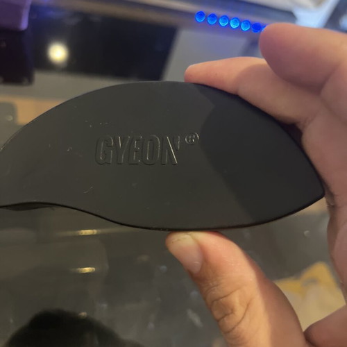 Gyeon Q²M LeatherBrush new for gentle car leather cleaning