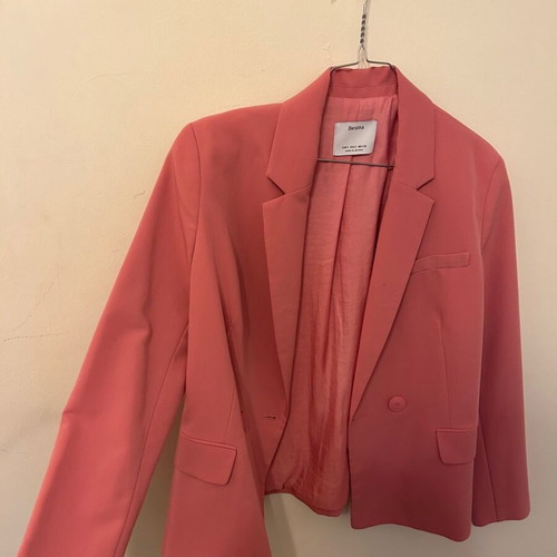 Bershka pink classic jacket like new with button size S