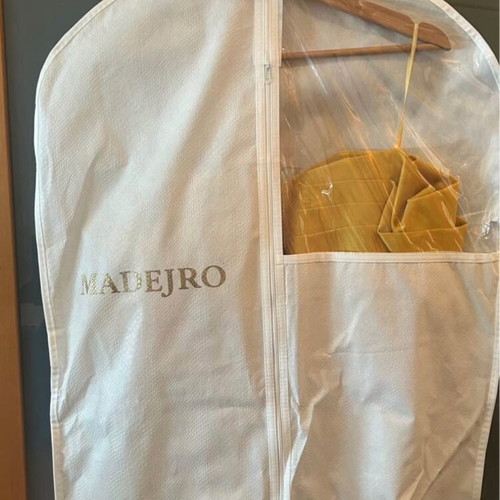 Dress for formal occasion, gold and yellow, Madejro