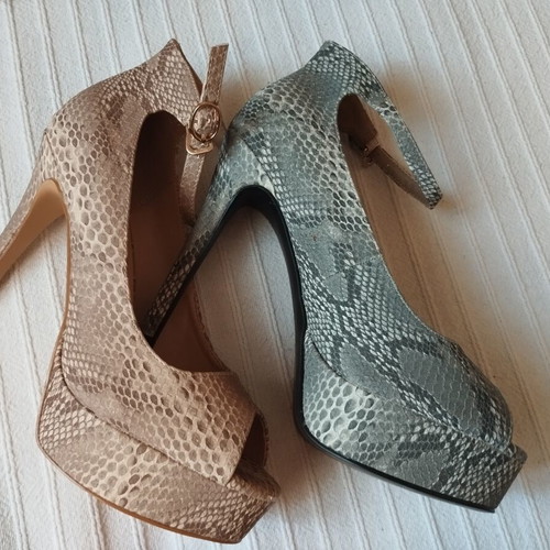Peep-Toe Heels Jenny Fairy with Snake Print and Platform Size 37 New