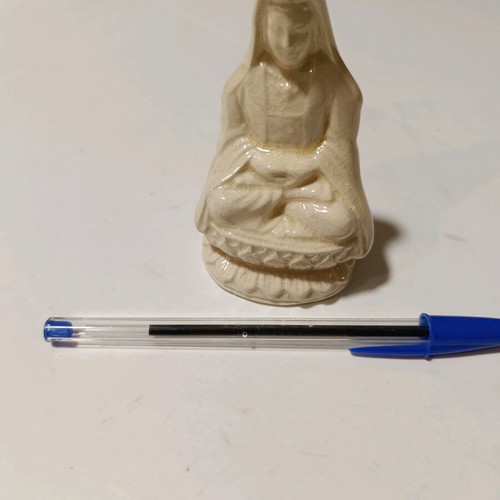 Buddhist figurine new