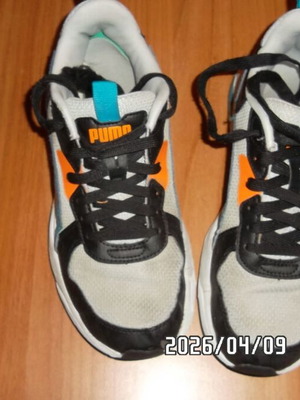 Puma Athletic Shoes Size 39 like new, multicolor