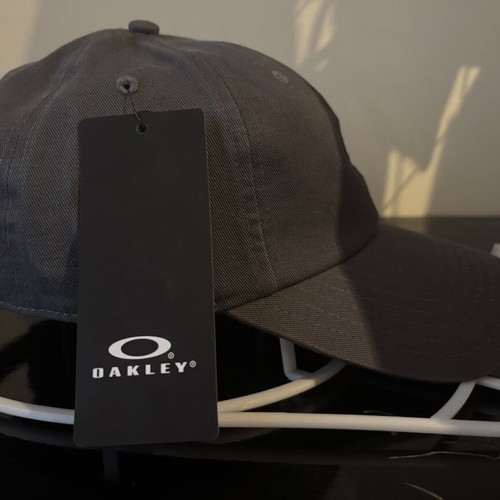 Oakley Grey Uniform Cap