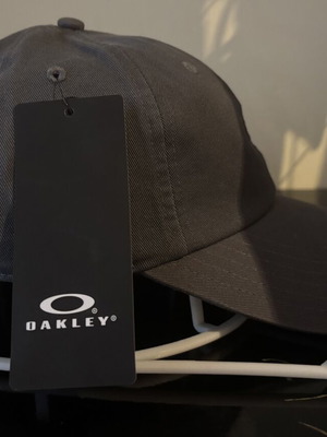 Oakley Grey Uniform Cap