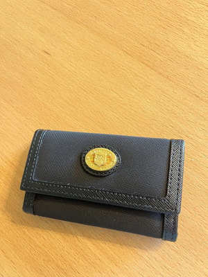 Κλειδοθήκη Burberry μπλε σκούρο καινούργια