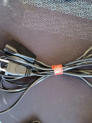 Extension cord black 5m like new