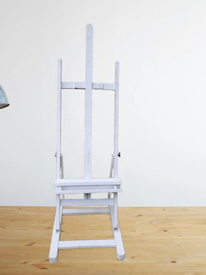Wooden easel white, like new, 1.5m
