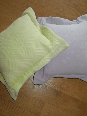 Decorative pillows used, pack of 2, lilac and green 40x40cm