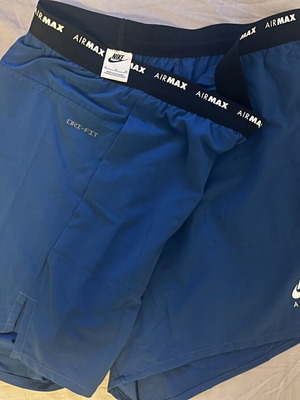 Nike Air Max Performance men's shorts like new, blue, XL