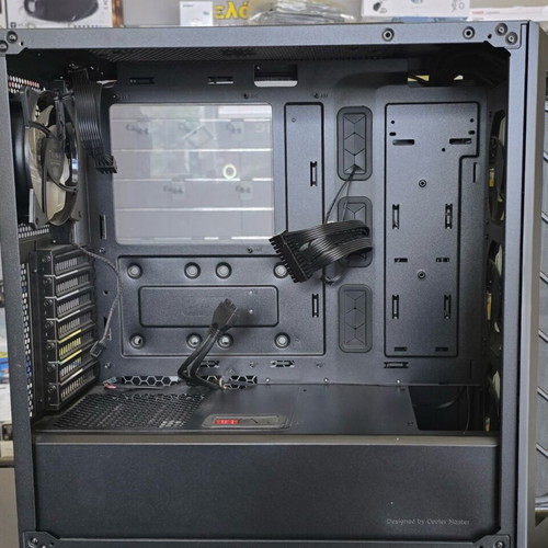 Cooler Master MasterBox MB520 ARGB midi tower new with Thermal Take 750W power supply