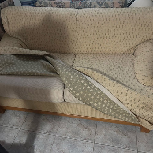 Handmade solid wood living room set like new (3-seater, 2-seater, armchair) with cushions