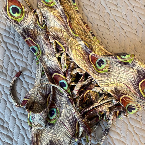 Be A Bee bikini top size XS/S with peacock pattern like new