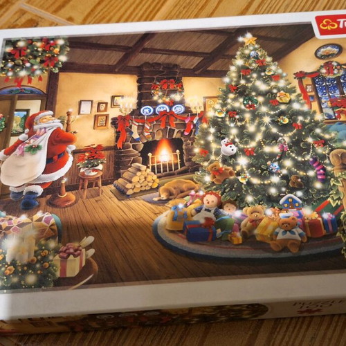 Trefl Santa Claus Puzzle 100pcs for Kids like new