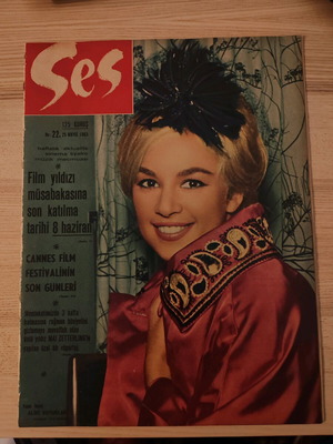 Rare collectible cover Alice Vougiouklaki from Turkish magazine like new