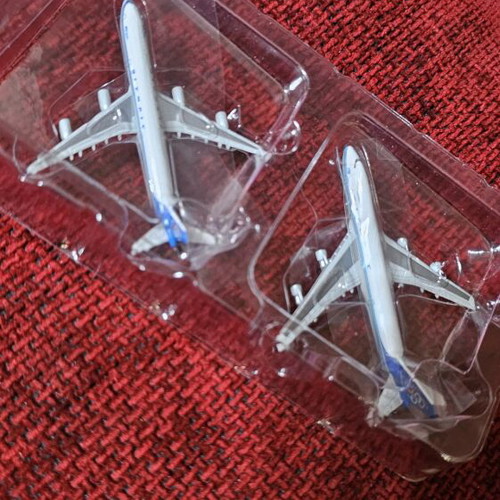 Herpa Miniaturmodelle Olympic Forever Set with Boeing 747-200 and Airbus A340-300