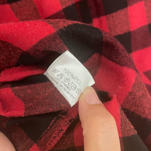 Iso long red and black checked shirt like new, size S