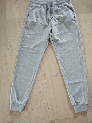Sinsay men's sweatpants medium new, grey with pockets and drawstring