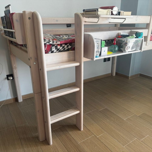 Flexa mid-height bed like new, white decape finish
