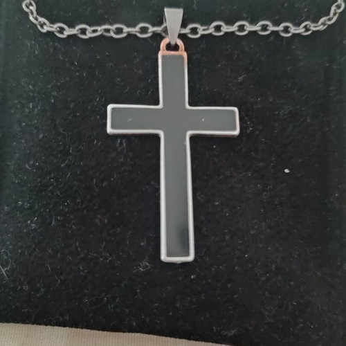 Men's cross used with INOX coating and black interior