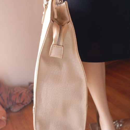 Mango handbag used with shoulder strap and gift pouch white beige