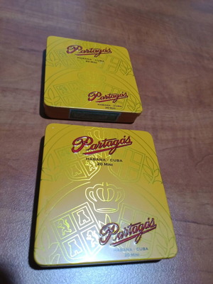 Cigar boxes new, set of 2 metal