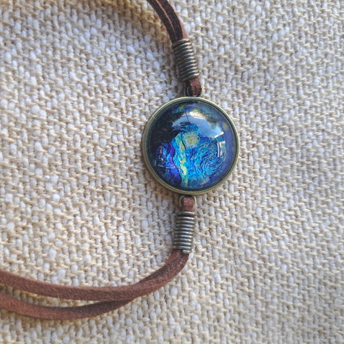 Van Gogh Starry Night Bracelet like new, multicolor with leather strap
