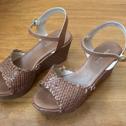 Mosaic sandals used, woven leather, brown, size 40