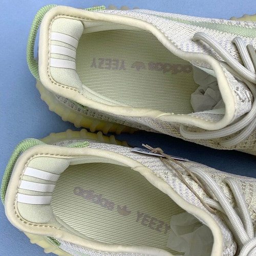 Adidas Yeezy Boost 350 V2 Flax new sneakers