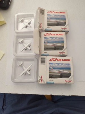 Herpa ATR-42 model planes 1/500 scale, like new, set of 3