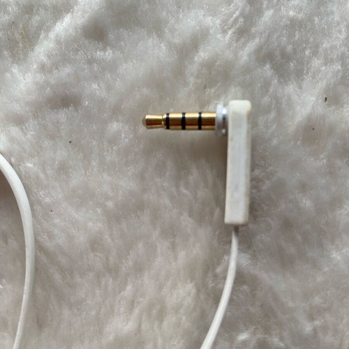 Beats urBeats wired white headphones like new