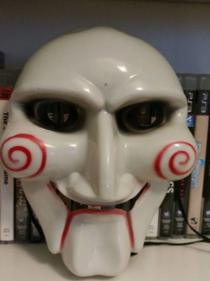 Μάσκα αποκριάτικη Jigsaw Billy the Puppet μεταχειρισμένη