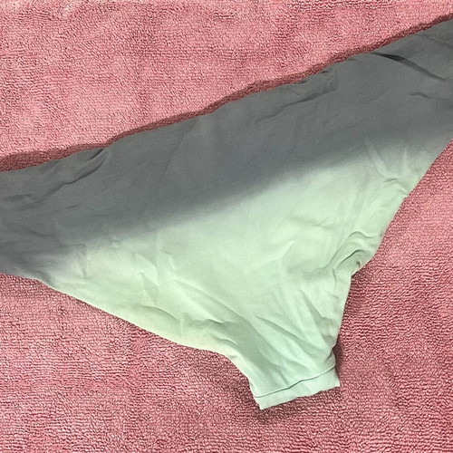 Maaji swimsuit reversible with ruffles, like new, turquoise and grey