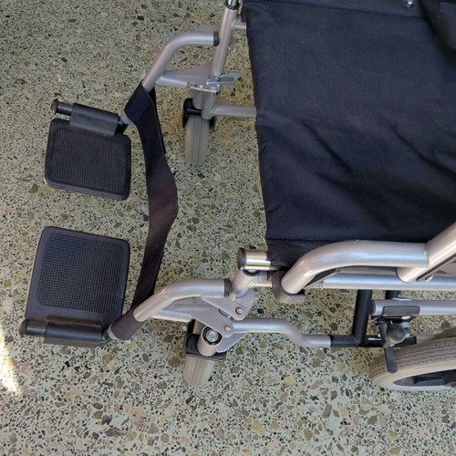 Ce Vita wheelchair with hand brakes