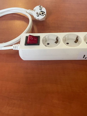 Safety Power Strip 3 Sockets used with Switch and 1.3m Cable