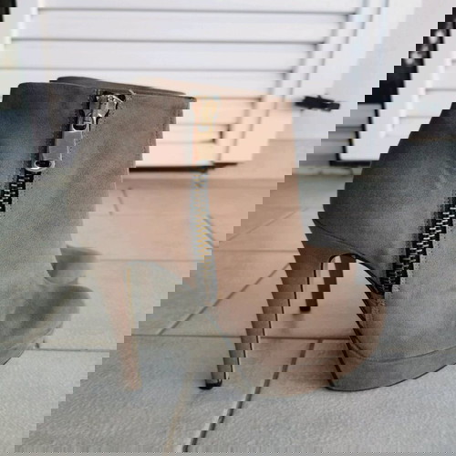 Μποτάκια γόβες Sante γκρι-μπεζ με φιάπα και λεπτό τακούνι σαν καινούργια