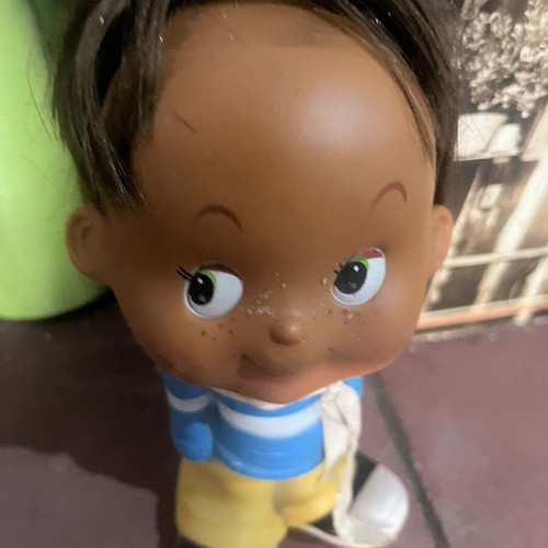 Vintage children's doll used, very good condition