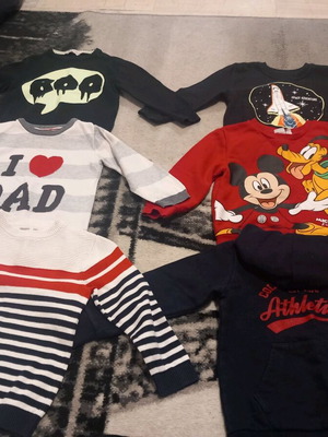 Used clothes for boys aged 3-4 years