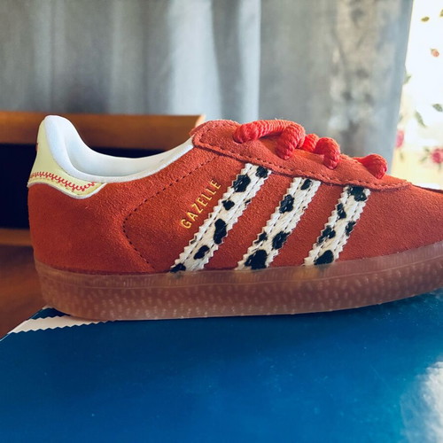 Adidas Gazelle Toy Story X new orange athletic shoes size 26