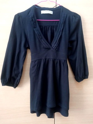 Zara blouse used, with belt and neckline design, size Large