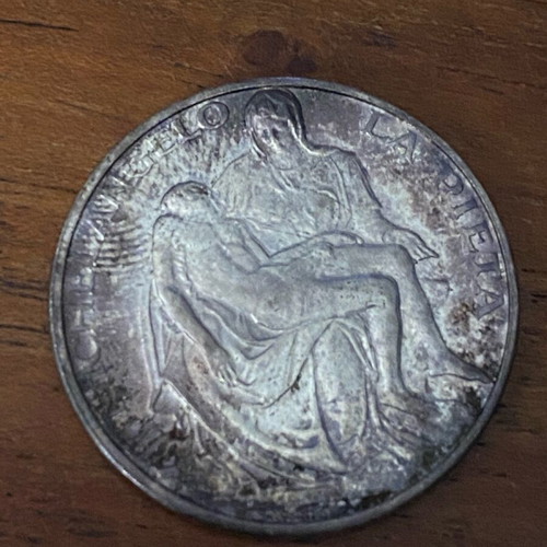 Rare collectible coin used with John Paul II and La Pietà
