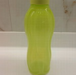 Tupperware bottle 750ml new