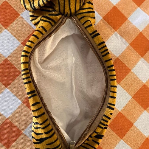 Plush pencil case 00’s like new