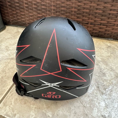 Winter sports helmet used