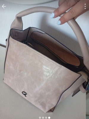 Axel women's handbag and makeup bag set like new, beige