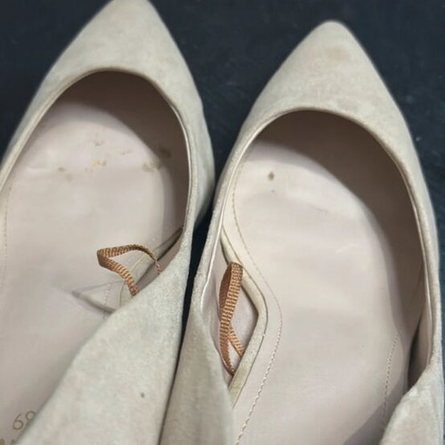 H&M beige pumps like new, size 39