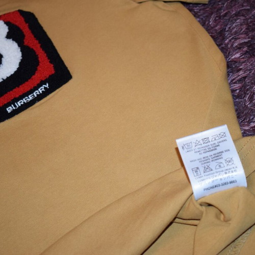 Burberry men's t-shirt size L/XXL used, gold