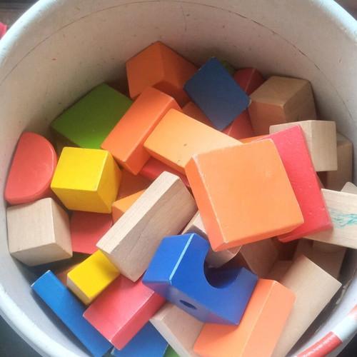 Wooden block toy used, box with 100+ pieces