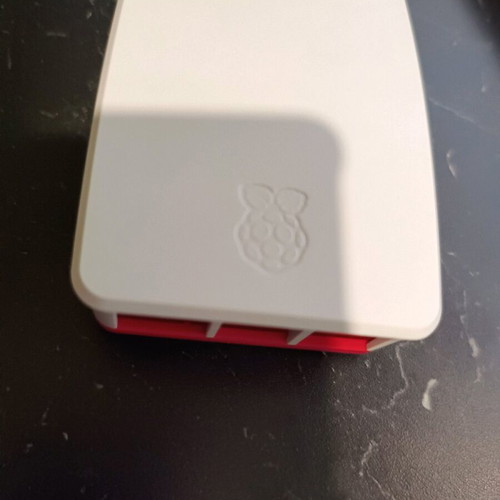 Pi 5 official case like new