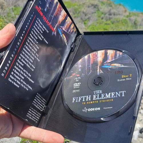 Το πέμπτο στοιχείο DVD μεταχειρισμένο, δράσης περιπέτεια θρίλερ με υπότιτλους
